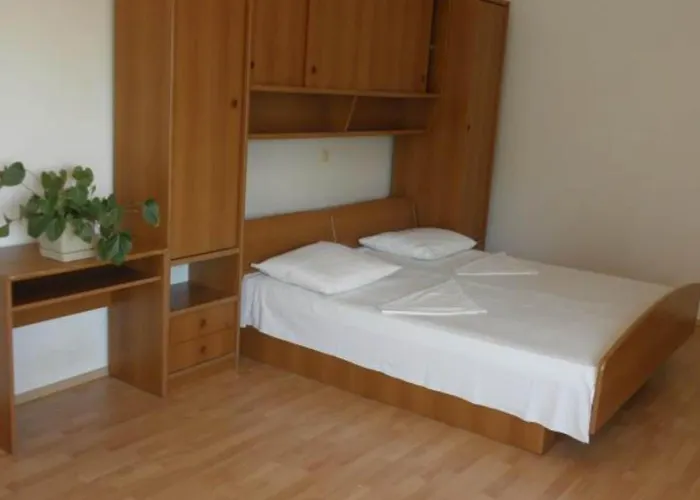 Two Bedroom With Terrace A1 Banjol